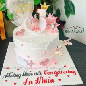 Mẫu bánh kem Hàn Quốc tối giản phối màu hồng nhạt dễ thương